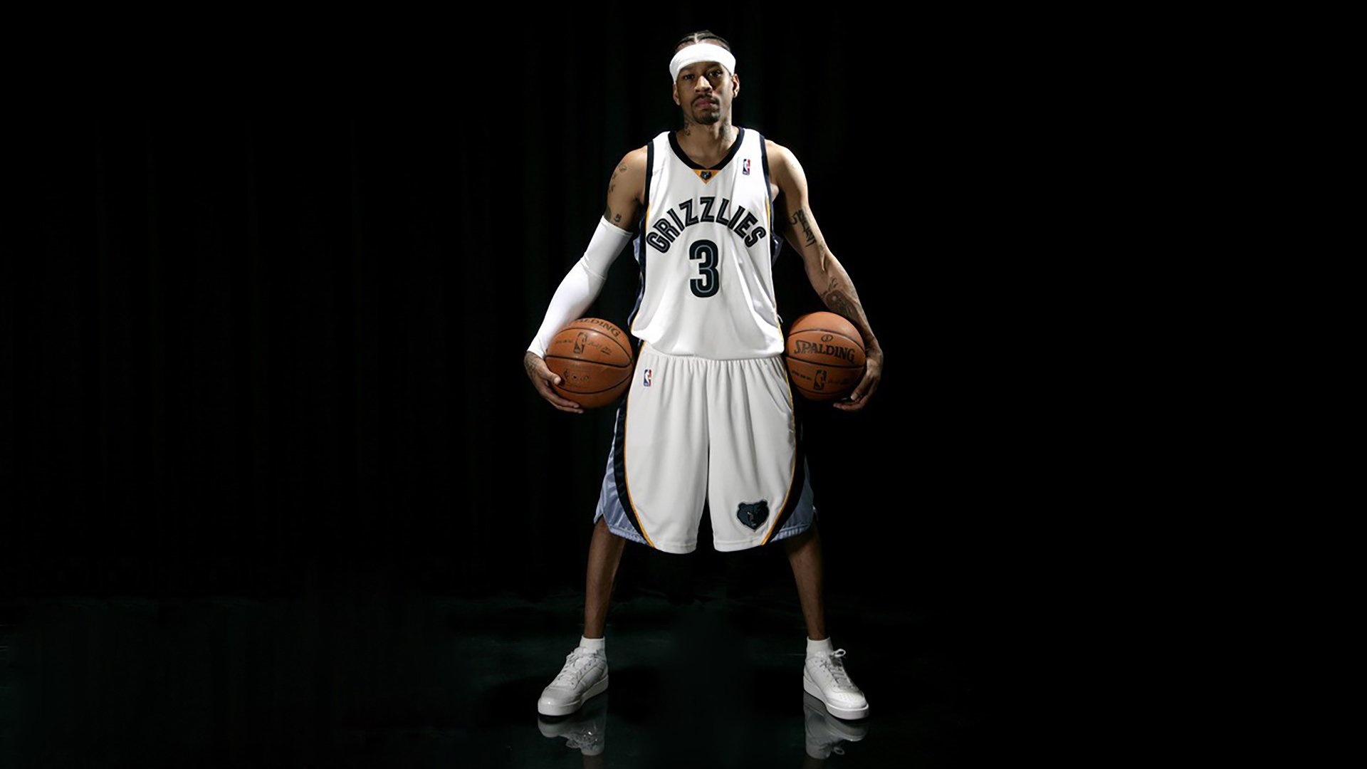 湖人本赛季的“新核心”,詹姆斯与新人默契十足,湖人球队詹姆斯