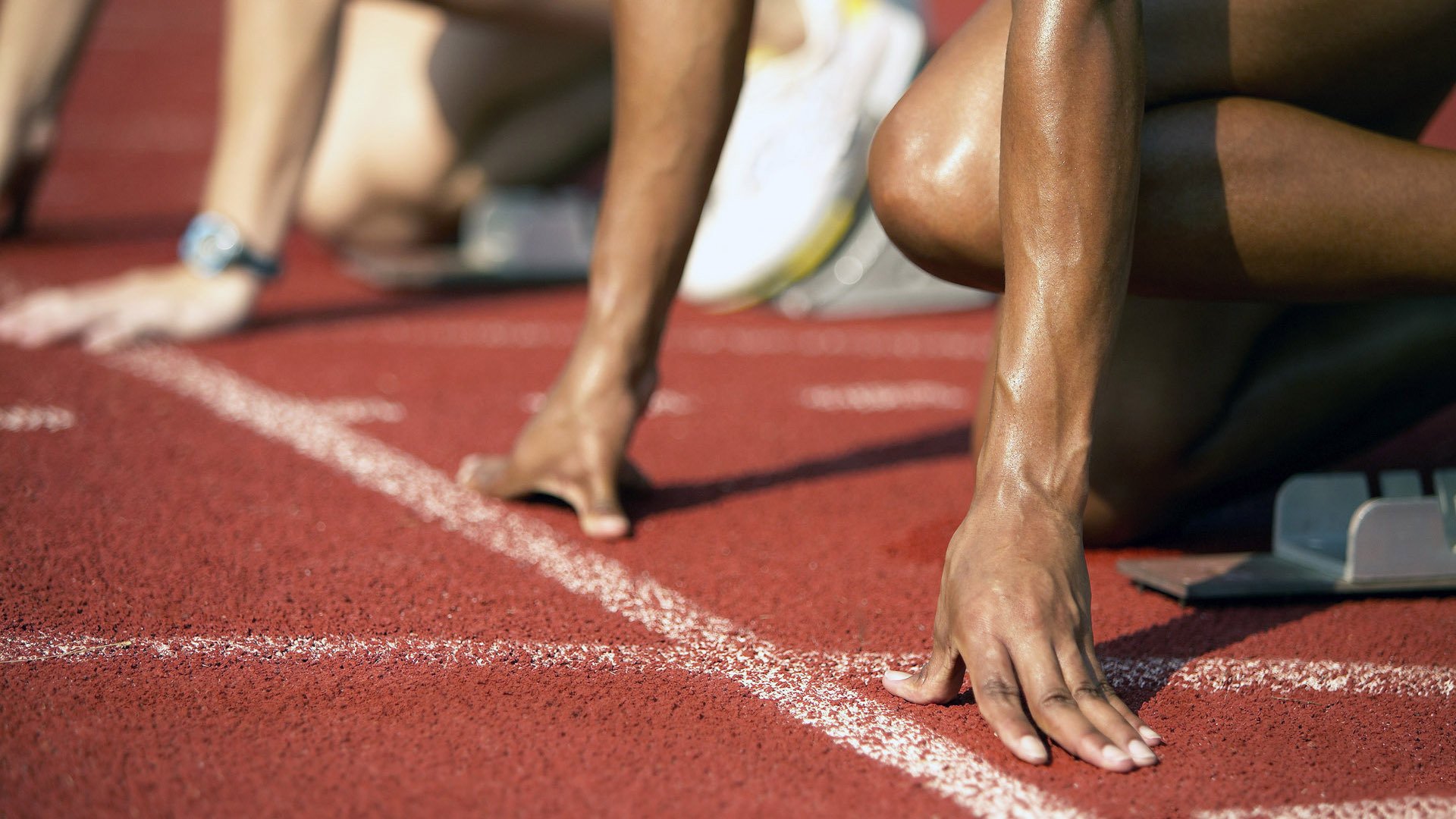 青少年“篮战未来”公益活动在沈阳盛大开启，青少年篮球赛视频